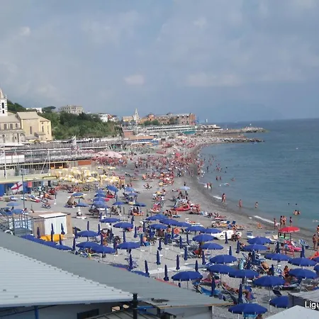 Blue Room Shared House Terrace Above 民宿 *